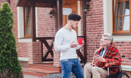 Cambiamenti di vita: Come adattare una casa o un appartamento per gli anziani