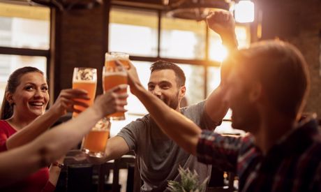 Giornata internazionale della birra: corretta assunzione di liquidi