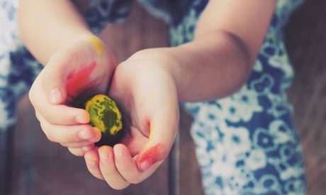 5 consigli su come godersi l'estate insieme ai propri bambini nel giardino