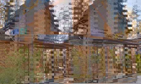 Veneziane da esterno contro tende da rullo schermanti: quale schermatura è idonea per la vostra terrazza?